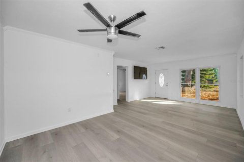Villa ou maison à vendre à Palm Harbor, Floride: 2 chambres, 108.88 m2 № 2143302 - photo 6