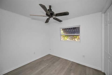 Villa ou maison à vendre à Palm Harbor, Floride: 2 chambres, 108.88 m2 № 2143302 - photo 13