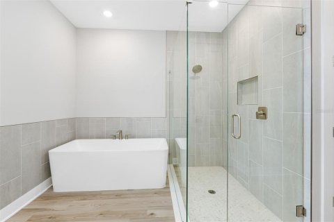 Casa en venta en Brooksville, Florida, 4 dormitorios, 235.23 m2 № 1434816 - foto 7