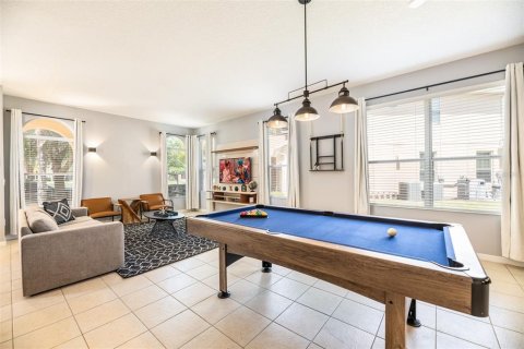 Villa ou maison à vendre à Kissimmee, Floride: 6 chambres, 326.27 m2 № 2135010 - photo 5