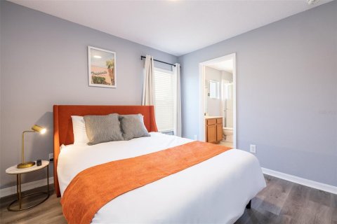 Villa ou maison à vendre à Kissimmee, Floride: 6 chambres, 326.27 m2 № 2135010 - photo 23