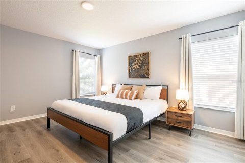 Villa ou maison à vendre à Kissimmee, Floride: 6 chambres, 326.27 m2 № 2135010 - photo 30