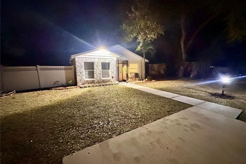 Casa en alquiler en Sarasota, Florida, 3 dormitorios, 99.59 m2 № 2234852 - foto 25
