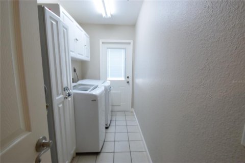 Casa en alquiler en Sarasota, Florida, 3 dormitorios, 99.59 m2 № 2234852 - foto 19