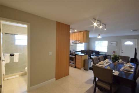 Casa en alquiler en Sarasota, Florida, 3 dormitorios, 99.59 m2 № 2234852 - foto 14