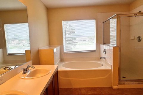 Casa en alquiler en Riverview, Florida, 4 dormitorios, 173.08 m2 № 1885702 - foto 17