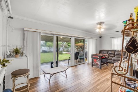 Casa en venta en Hollywood, Florida, 2 dormitorios, 149.48 m2 № 2387826 - foto 9