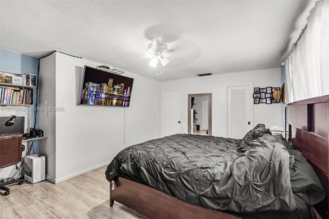 Casa en venta en Hollywood, Florida, 2 dormitorios, 149.48 m2 № 2387826 - foto 18