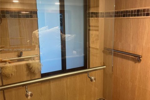 Townhouse in Key Largo, Florida 2 bedrooms, 125.23 sq.m. № 1995210 - photo 21