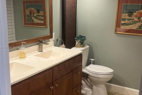 Townhouse in Key Largo, Florida 2 bedrooms, 125.23 sq.m. № 1995210 - photo 20