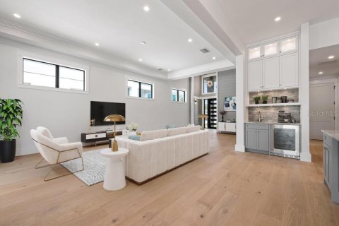 Купить виллу или дом в Сарасота, Флорида 15 комнат, 386.29м2, № 2208571 - фото 14