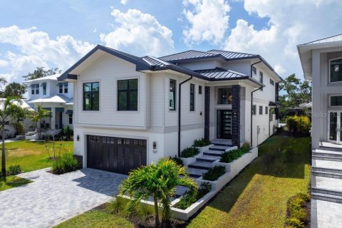Купить виллу или дом в Сарасота, Флорида 15 комнат, 386.29м2, № 2208571 - фото 4