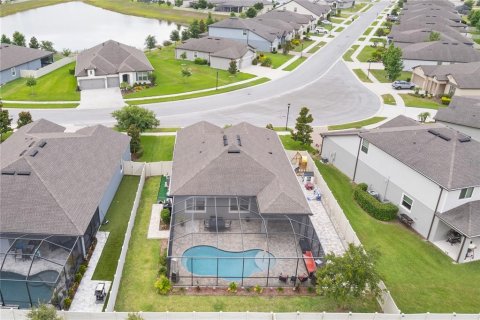 House in Spring Hill, Florida 3 bedrooms, 155.43 sq.m. № 1786622 - photo 29