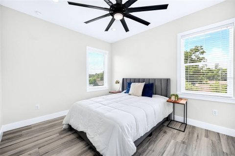 Villa ou maison à louer à Tampa, Floride: 4 chambres, 223.52 m2 № 2386683 - photo 30