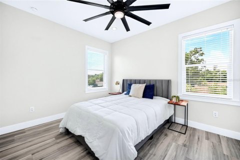 Villa ou maison à louer à Tampa, Floride: 4 chambres, 223.52 m2 № 2386683 - photo 28