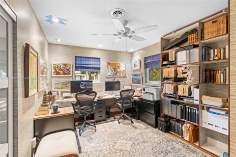 House in Palmetto Bay, Florida 3 bedrooms, 131.46 sq.m. № 1968570 - photo 25