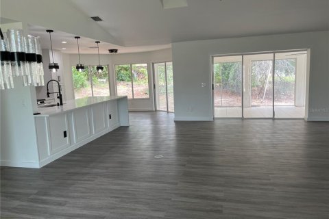 House in Spring Hill, Florida 3 bedrooms, 165.18 sq.m. № 1543683 - photo 25