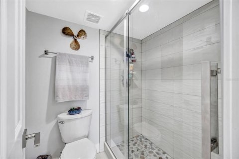 Condo in Port Richey, Florida, 2 bedrooms № 2101570 - photo 28
