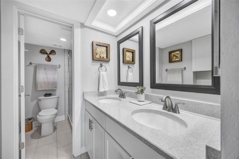 Condo in Port Richey, Florida, 2 bedrooms № 2101570 - photo 26