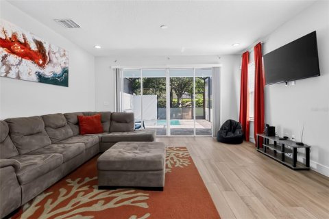 Touwnhouse à vendre à Clermont, Floride: 4 chambres, 175.4 m2 № 2295235 - photo 13