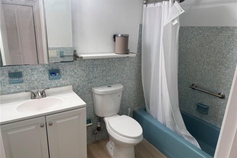 Copropriété à louer à Miami Gardens, Floride: 1 chambre, 72 m2 № 2023296 - photo 11