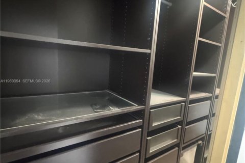 Copropriété à louer à Miami Gardens, Floride: 1 chambre, 72 m2 № 2023296 - photo 10