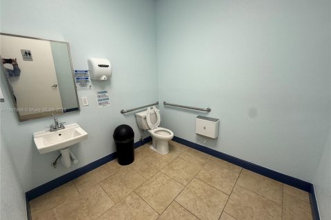 Immobilier commercial à vendre à Miami, Floride № 1952899 - photo 9