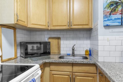 Condominio en venta en Pompano Beach, Florida, 1 dormitorio, 41.62 m2 № 2188417 - foto 8