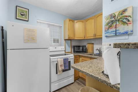 Condominio en venta en Pompano Beach, Florida, 1 dormitorio, 41.62 m2 № 2188417 - foto 7
