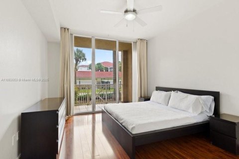 Condo in Aventura, Florida, 2 bedrooms  № 1931889 - photo 13