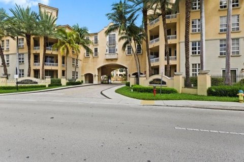 Condo in Aventura, Florida, 2 bedrooms  № 1931889 - photo 1