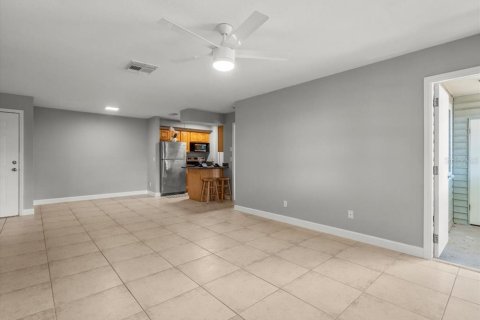 Купить кондоминиум в Брэндон, Флорида 5 комнат, 109.16м2, № 1548712 - фото 15