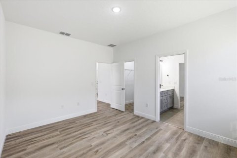 Villa ou maison à vendre à Haines City, Floride: 4 chambres, 207.45 m2 № 2214069 - photo 19