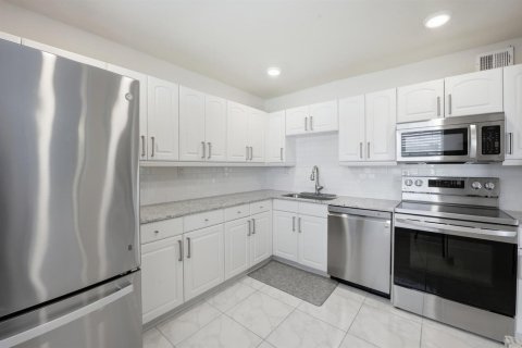Купить кондоминиум в Делрей-Бич, Флорида 4 комнаты, 73.86м2, № 2086241 - фото 20