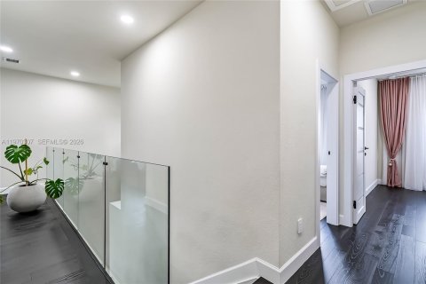 Casa en venta en Hollywood, Florida, 4 dormitorios, 199.93 m2 № 2038336 - foto 28