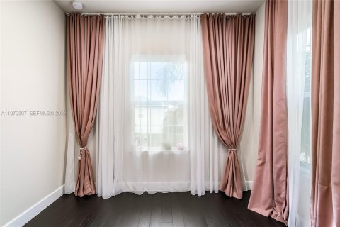 Casa en venta en Hollywood, Florida, 4 dormitorios, 199.93 m2 № 2038336 - foto 25