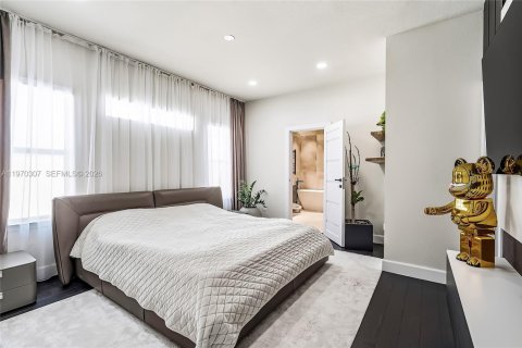 Casa en venta en Hollywood, Florida, 4 dormitorios, 199.93 m2 № 2038336 - foto 29