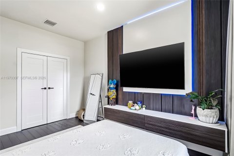 Casa en venta en Hollywood, Florida, 4 dormitorios, 199.93 m2 № 2038336 - foto 21
