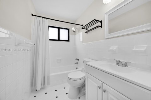 Casa en venta en Palmetto Bay, Florida, 4 dormitorios, 195.19 m2 № 2429717 - foto 28
