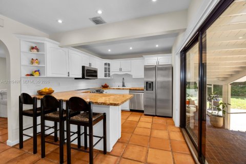 Casa en venta en Palmetto Bay, Florida, 4 dormitorios, 195.19 m2 № 2429717 - foto 19