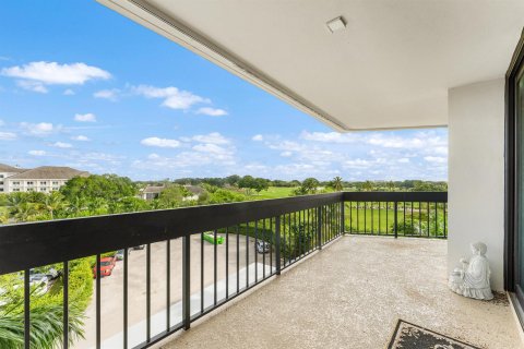 Condo in West Palm Beach, Florida, 2 bedrooms № 2082086 - photo 21