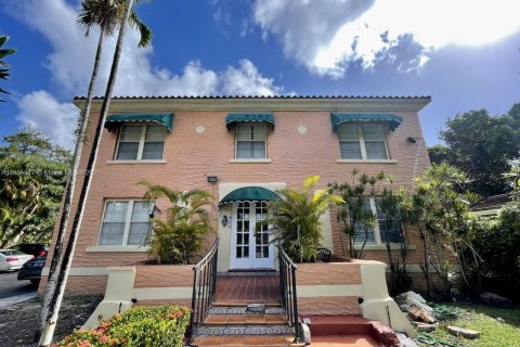 Appartement à louer à Coral Gables, Floride: 1 chambre, 41.81 m2 № 1877864 - photo 1