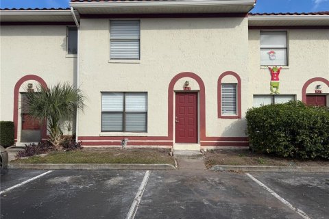 Condominio en venta en Orlando, Florida, 3 dormitorios, 121.42 m2 № 1509994 - foto 1