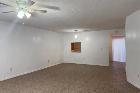 Condominio en venta en Orlando, Florida, 3 dormitorios, 121.42 m2 № 1509994 - foto 24