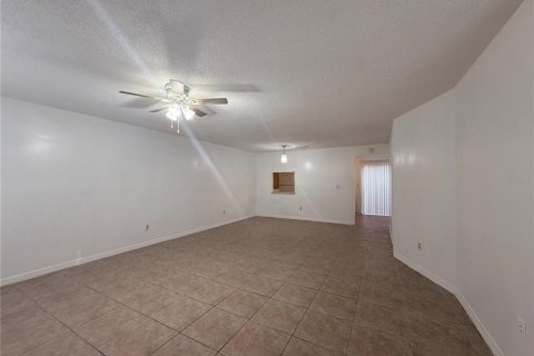 Condominio en venta en Orlando, Florida, 3 dormitorios, 121.42 m2 № 1509994 - foto 23