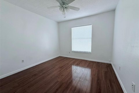 Condominio en venta en Orlando, Florida, 3 dormitorios, 121.42 m2 № 1509994 - foto 4