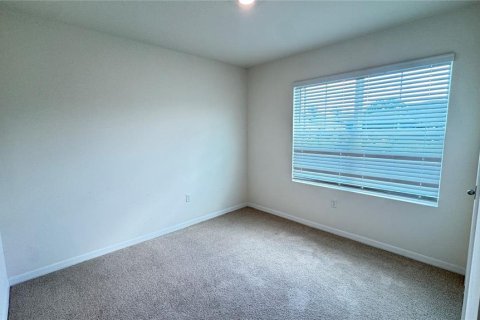 Villa ou maison à louer à Kissimmee, Floride: 4 chambres, 173.91 m2 № 2379811 - photo 11