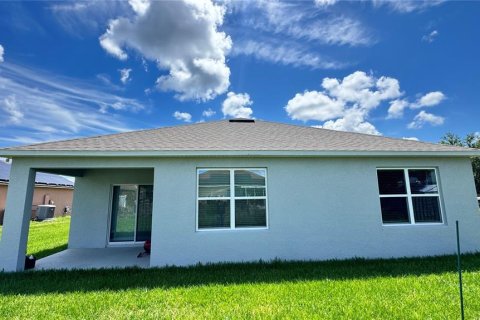 Villa ou maison à louer à Kissimmee, Floride: 4 chambres, 173.91 m2 № 2379811 - photo 25
