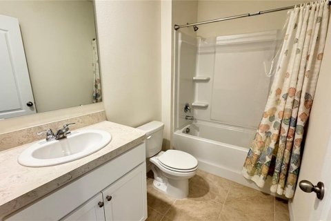 Villa ou maison à louer à Kissimmee, Floride: 4 chambres, 173.91 m2 № 2379811 - photo 19