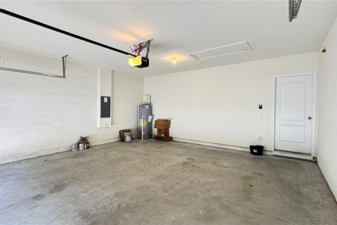 Villa ou maison à louer à Kissimmee, Floride: 4 chambres, 173.91 m2 № 2379811 - photo 23